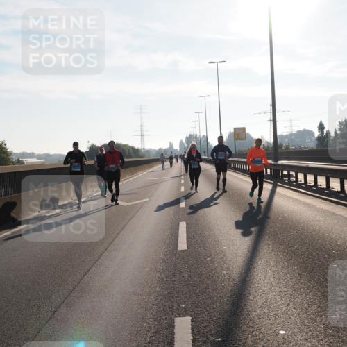 03.10.2025 - Köhlbrandbrückenlauf Fabian Wolf http://msf.ph/oto/9019844 03.10.2025 09:29:47 Position 3  meine-sportfotos.de