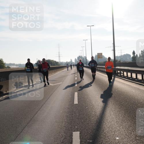 03.10.2025 - Köhlbrandbrückenlauf Fabian Wolf http://msf.ph/oto/9019856 03.10.2025 09:29:48 Position 3  meine-sportfotos.de
