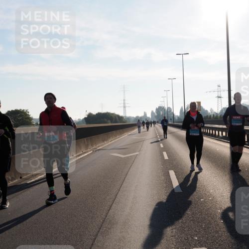 03.10.2025 - Köhlbrandbrückenlauf Fabian Wolf http://msf.ph/oto/9019928 03.10.2025 09:29:51 Position 3  meine-sportfotos.de