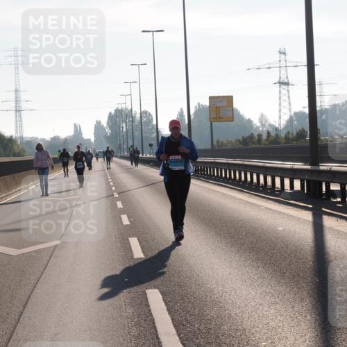 03.10.2025 - Köhlbrandbrückenlauf Fabian Wolf http://msf.ph/oto/9019990 03.10.2025 09:29:58 Position 3  meine-sportfotos.de