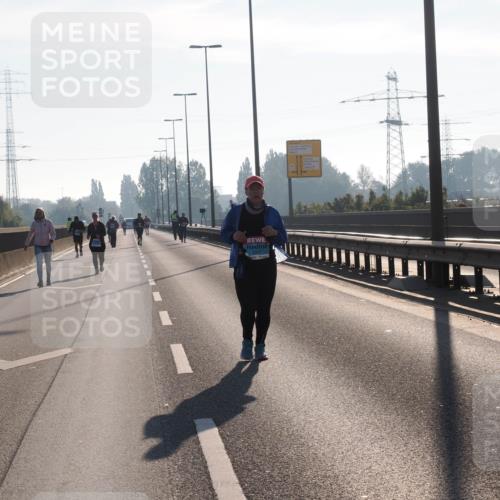 03.10.2025 - Köhlbrandbrückenlauf Fabian Wolf http://msf.ph/oto/9020003 03.10.2025 09:29:58 Position 3  meine-sportfotos.de