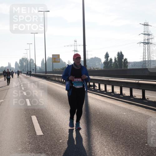 03.10.2025 - Köhlbrandbrückenlauf Fabian Wolf http://msf.ph/oto/9020095 03.10.2025 09:30:01 Position 3 2507 meine-sportfotos.de