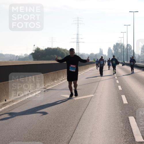 03.10.2025 - Köhlbrandbrückenlauf Fabian Wolf http://msf.ph/oto/9020207 03.10.2025 09:30:20 Position 3  meine-sportfotos.de