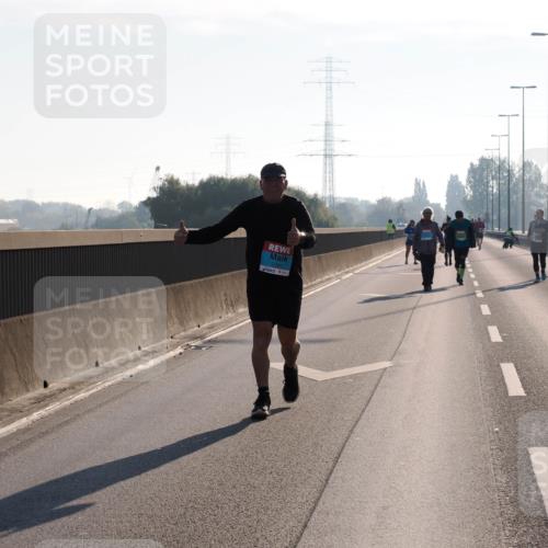 03.10.2025 - Köhlbrandbrückenlauf Fabian Wolf http://msf.ph/oto/9020243 03.10.2025 09:30:22 Position 3  meine-sportfotos.de