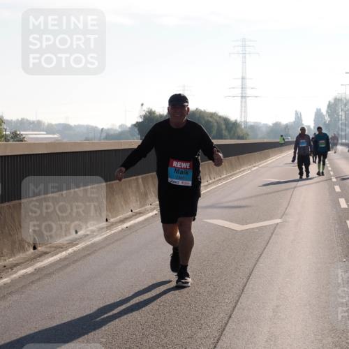03.10.2025 - Köhlbrandbrückenlauf Fabian Wolf http://msf.ph/oto/9020272 03.10.2025 09:30:23 Position 3 2360 meine-sportfotos.de