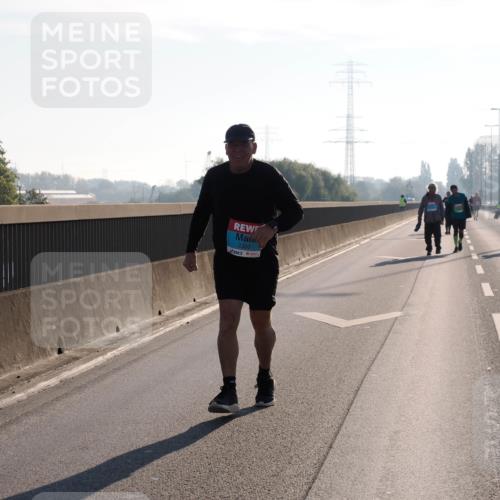 03.10.2025 - Köhlbrandbrückenlauf Fabian Wolf http://msf.ph/oto/9020277 03.10.2025 09:30:23 Position 3 2360 meine-sportfotos.de