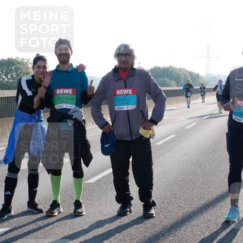 03.10.2025 - Köhlbrandbrückenlauf Fabian Wolf http://msf.ph/oto/9020500 03.10.2025 09:30:52 Position 3 9702, 3774, 3776 meine-sportfotos.de