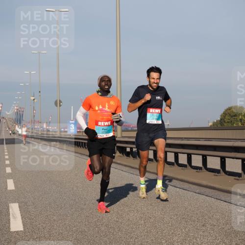 03.10.2025 - Köhlbrandbrückenlauf Fabian Wolf http://msf.ph/oto/9021584 03.10.2025 09:35:30 Position 3 3714, 3760 meine-sportfotos.de