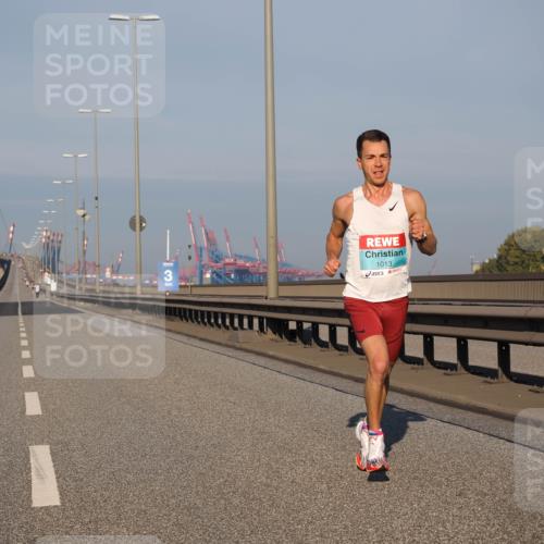 03.10.2025 - Köhlbrandbrückenlauf Fabian Wolf http://msf.ph/oto/9021662 03.10.2025 09:35:43 Position 3 1013 meine-sportfotos.de