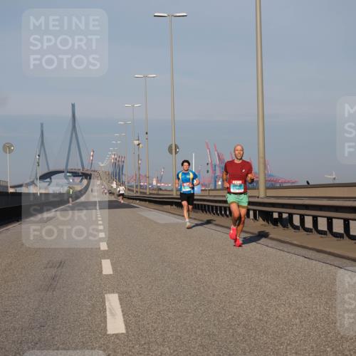03.10.2025 - Köhlbrandbrückenlauf Fabian Wolf http://msf.ph/oto/9021861 03.10.2025 09:36:37 Position 3  meine-sportfotos.de