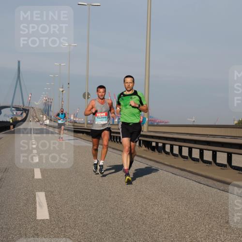03.10.2025 - Köhlbrandbrückenlauf Fabian Wolf http://msf.ph/oto/9022258 03.10.2025 09:37:40 Position 3 1022 meine-sportfotos.de