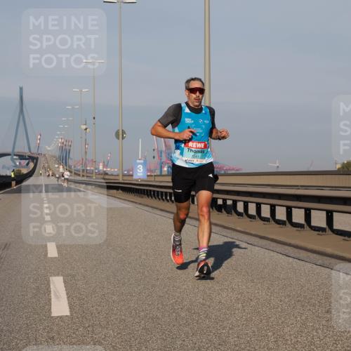 03.10.2025 - Köhlbrandbrückenlauf Fabian Wolf http://msf.ph/oto/9022377 03.10.2025 09:37:48 Position 3 1041 meine-sportfotos.de