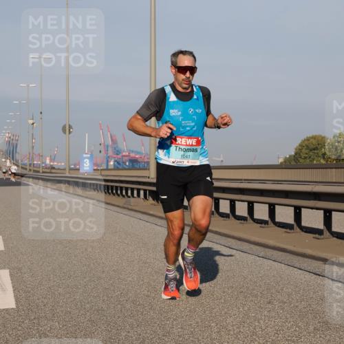 03.10.2025 - Köhlbrandbrückenlauf Fabian Wolf http://msf.ph/oto/9022394 03.10.2025 09:37:49 Position 3 1041 meine-sportfotos.de