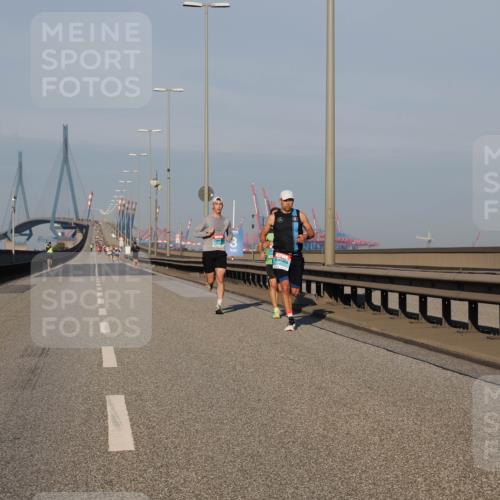 03.10.2025 - Köhlbrandbrückenlauf Fabian Wolf http://msf.ph/oto/9022551 03.10.2025 09:38:15 Position 3  meine-sportfotos.de