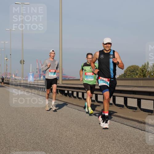 03.10.2025 - Köhlbrandbrückenlauf Fabian Wolf http://msf.ph/oto/9022620 03.10.2025 09:38:17 Position 3 117, 2702, 3463 meine-sportfotos.de