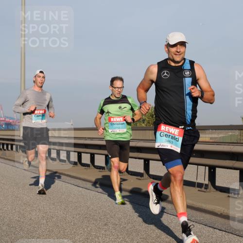 03.10.2025 - Köhlbrandbrückenlauf Fabian Wolf http://msf.ph/oto/9022641 03.10.2025 09:38:18 Position 3 1174, 2702, 3463 meine-sportfotos.de