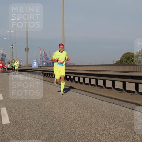 03.10.2025 - Köhlbrandbrückenlauf Fabian Wolf http://msf.ph/oto/9022896 03.10.2025 09:38:59 Position 3  meine-sportfotos.de