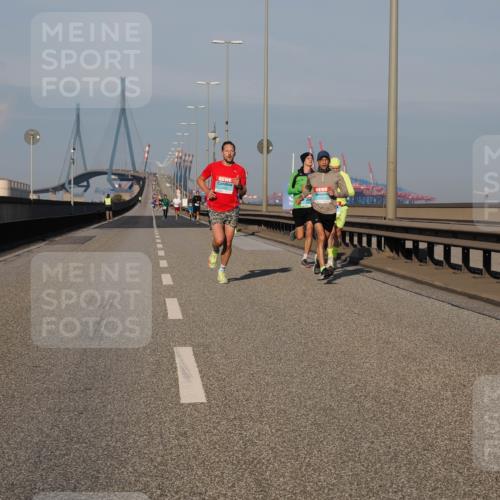 03.10.2025 - Köhlbrandbrückenlauf Fabian Wolf http://msf.ph/oto/9023017 03.10.2025 09:39:07 Position 3  meine-sportfotos.de