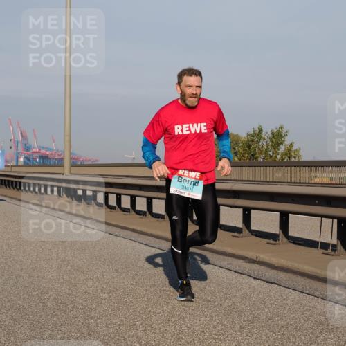 03.10.2025 - Köhlbrandbrückenlauf Fabian Wolf http://msf.ph/oto/9023248 03.10.2025 09:39:21 Position 3 3, 3401 meine-sportfotos.de