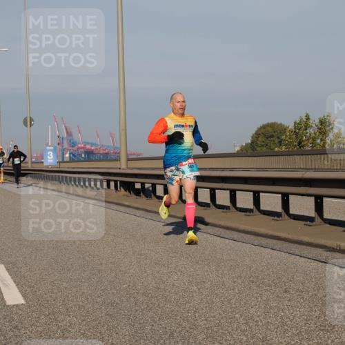 03.10.2025 - Köhlbrandbrückenlauf Fabian Wolf http://msf.ph/oto/9024038 03.10.2025 09:40:08 Position 3  meine-sportfotos.de