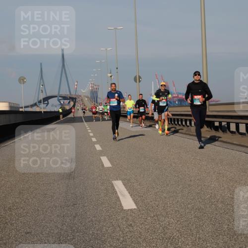 03.10.2025 - Köhlbrandbrückenlauf Fabian Wolf http://msf.ph/oto/9024099 03.10.2025 09:40:15 Position 3  meine-sportfotos.de