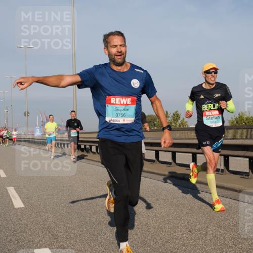03.10.2025 - Köhlbrandbrückenlauf Fabian Wolf http://msf.ph/oto/9024216 03.10.2025 09:40:20 Position 3 3756, 50, 1055 meine-sportfotos.de
