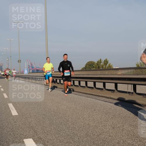 03.10.2025 - Köhlbrandbrückenlauf Fabian Wolf http://msf.ph/oto/9024246 03.10.2025 09:40:21 Position 3 3629 meine-sportfotos.de