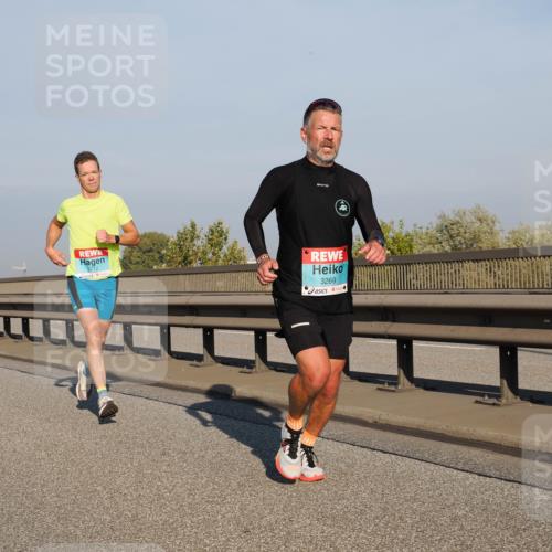 03.10.2025 - Köhlbrandbrückenlauf Fabian Wolf http://msf.ph/oto/9024274 03.10.2025 09:40:23 Position 3 3712, 3269 meine-sportfotos.de