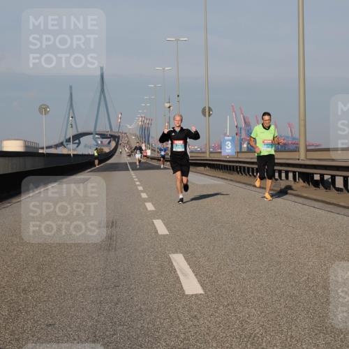 03.10.2025 - Köhlbrandbrückenlauf Fabian Wolf http://msf.ph/oto/9024679 03.10.2025 09:40:43 Position 3  meine-sportfotos.de
