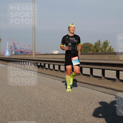 03.10.2025 - Köhlbrandbrückenlauf Fabian Wolf http://msf.ph/oto/9025465 03.10.2025 09:41:37 Position 3 3609 meine-sportfotos.de