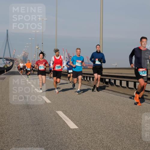 03.10.2025 - Köhlbrandbrückenlauf Fabian Wolf http://msf.ph/oto/9026026 03.10.2025 09:42:17 Position 3 3628 meine-sportfotos.de