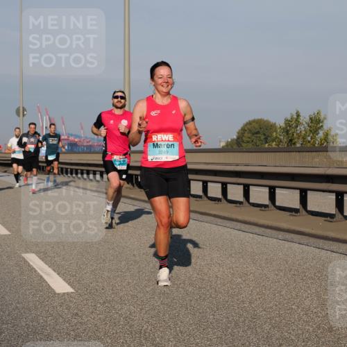 03.10.2025 - Köhlbrandbrückenlauf Fabian Wolf http://msf.ph/oto/9026612 03.10.2025 09:42:41 Position 3 3249 meine-sportfotos.de