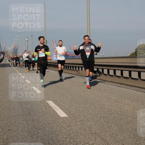 03.10.2025 - Köhlbrandbrückenlauf Fabian Wolf http://msf.ph/oto/9026652 03.10.2025 09:42:45 Position 3 1224 meine-sportfotos.de