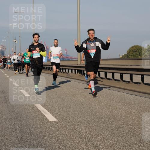 03.10.2025 - Köhlbrandbrückenlauf Fabian Wolf http://msf.ph/oto/9026671 03.10.2025 09:42:45 Position 3 1224, 2934 meine-sportfotos.de