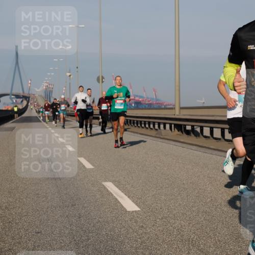 03.10.2025 - Köhlbrandbrückenlauf Fabian Wolf http://msf.ph/oto/9026751 03.10.2025 09:42:48 Position 3 1224 meine-sportfotos.de
