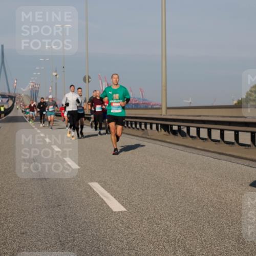 03.10.2025 - Köhlbrandbrückenlauf Fabian Wolf http://msf.ph/oto/9026767 03.10.2025 09:42:48 Position 3  meine-sportfotos.de