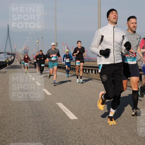 03.10.2025 - Köhlbrandbrückenlauf Fabian Wolf http://msf.ph/oto/9026923 03.10.2025 09:42:54 Position 3 1069, 3834 meine-sportfotos.de