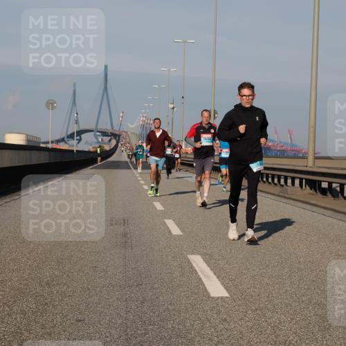 03.10.2025 - Köhlbrandbrückenlauf Fabian Wolf http://msf.ph/oto/9027039 03.10.2025 09:42:58 Position 3  meine-sportfotos.de