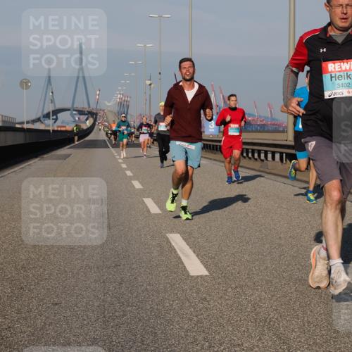 03.10.2025 - Köhlbrandbrückenlauf Fabian Wolf http://msf.ph/oto/9027159 03.10.2025 09:43:02 Position 3 3402 meine-sportfotos.de