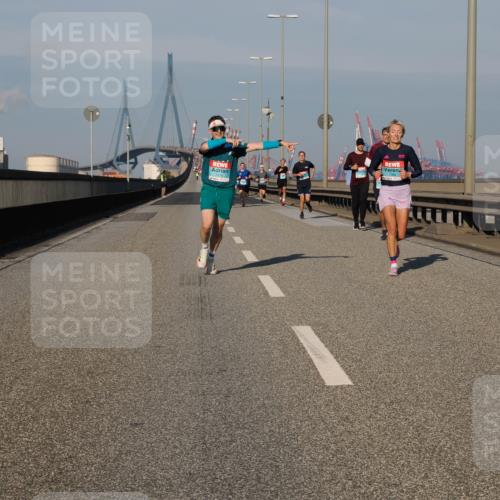 03.10.2025 - Köhlbrandbrückenlauf Fabian Wolf http://msf.ph/oto/9027374 03.10.2025 09:43:09 Position 3  meine-sportfotos.de
