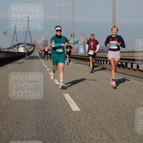 03.10.2025 - Köhlbrandbrückenlauf Fabian Wolf http://msf.ph/oto/9027417 03.10.2025 09:43:10 Position 3 1275, 1086 meine-sportfotos.de