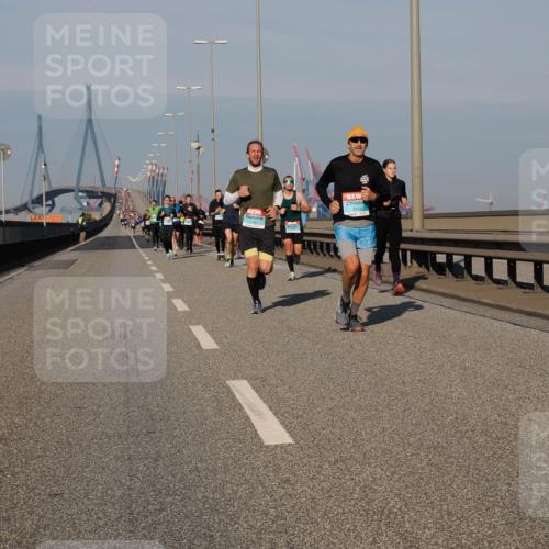 03.10.2025 - Köhlbrandbrückenlauf Fabian Wolf http://msf.ph/oto/9027991 03.10.2025 09:43:31 Position 3 3414 meine-sportfotos.de