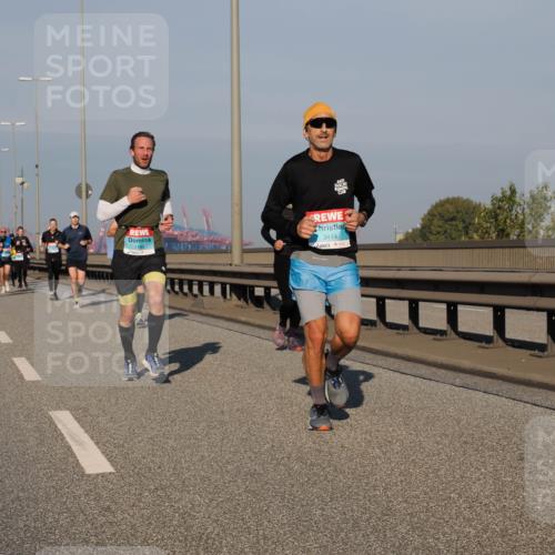 03.10.2025 - Köhlbrandbrückenlauf Fabian Wolf http://msf.ph/oto/9028040 03.10.2025 09:43:33 Position 3 1180, 3414 meine-sportfotos.de