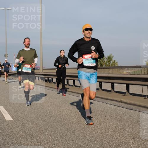 03.10.2025 - Köhlbrandbrückenlauf Fabian Wolf http://msf.ph/oto/9028060 03.10.2025 09:43:33 Position 3 1180, 3414 meine-sportfotos.de