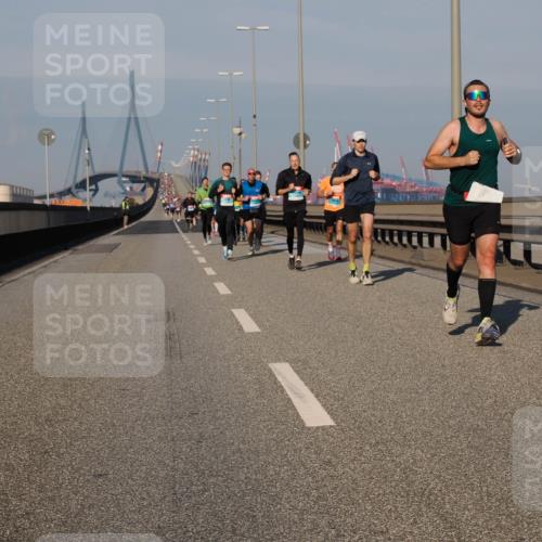 03.10.2025 - Köhlbrandbrückenlauf Fabian Wolf http://msf.ph/oto/9028113 03.10.2025 09:43:36 Position 3  meine-sportfotos.de