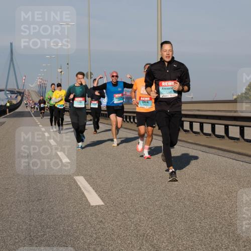 03.10.2025 - Köhlbrandbrückenlauf Fabian Wolf http://msf.ph/oto/9028251 03.10.2025 09:43:40 Position 3 3043, 1261 meine-sportfotos.de