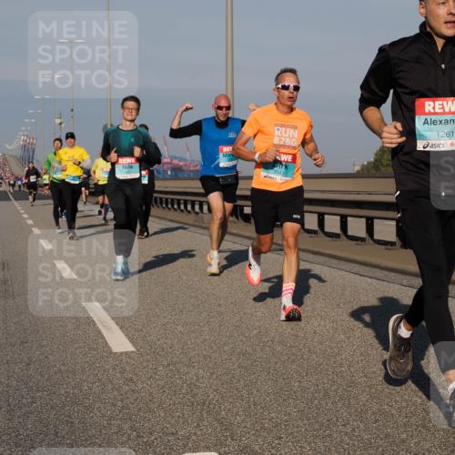 03.10.2025 - Köhlbrandbrückenlauf Fabian Wolf http://msf.ph/oto/9028291 03.10.2025 09:43:41 Position 3 1027, 3043, 1261 meine-sportfotos.de