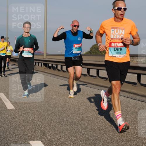 03.10.2025 - Köhlbrandbrückenlauf Fabian Wolf http://msf.ph/oto/9028324 03.10.2025 09:43:42 Position 3 3043, 1027 meine-sportfotos.de