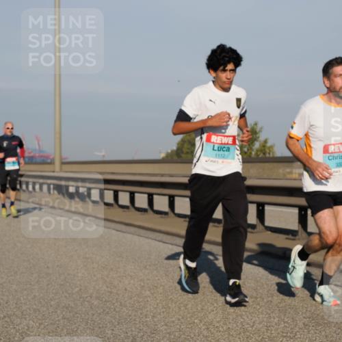 03.10.2025 - Köhlbrandbrückenlauf Fabian Wolf http://msf.ph/oto/9029637 03.10.2025 09:44:29 Position 3 1112, 3338 meine-sportfotos.de