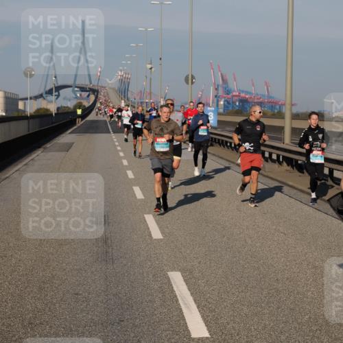 03.10.2025 - Köhlbrandbrückenlauf Fabian Wolf http://msf.ph/oto/9029966 03.10.2025 09:44:40 Position 3 1142, 2760, 3246 meine-sportfotos.de